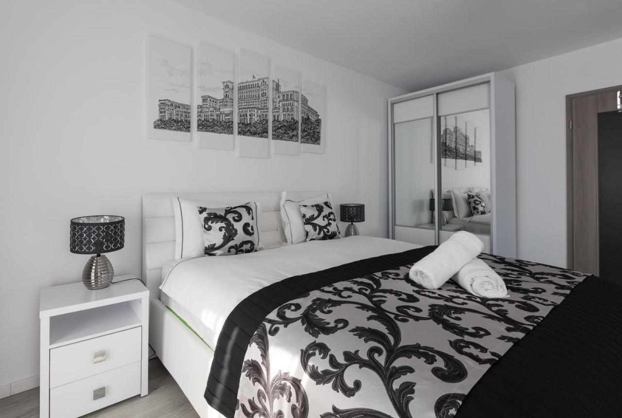 Lion'S Unirii Apartment Bukarest Kültér fotó